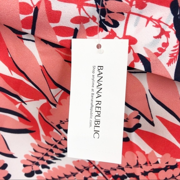 NWT Banana Republic Sleeveless Floral Top Size Small - Picture 6 of 8